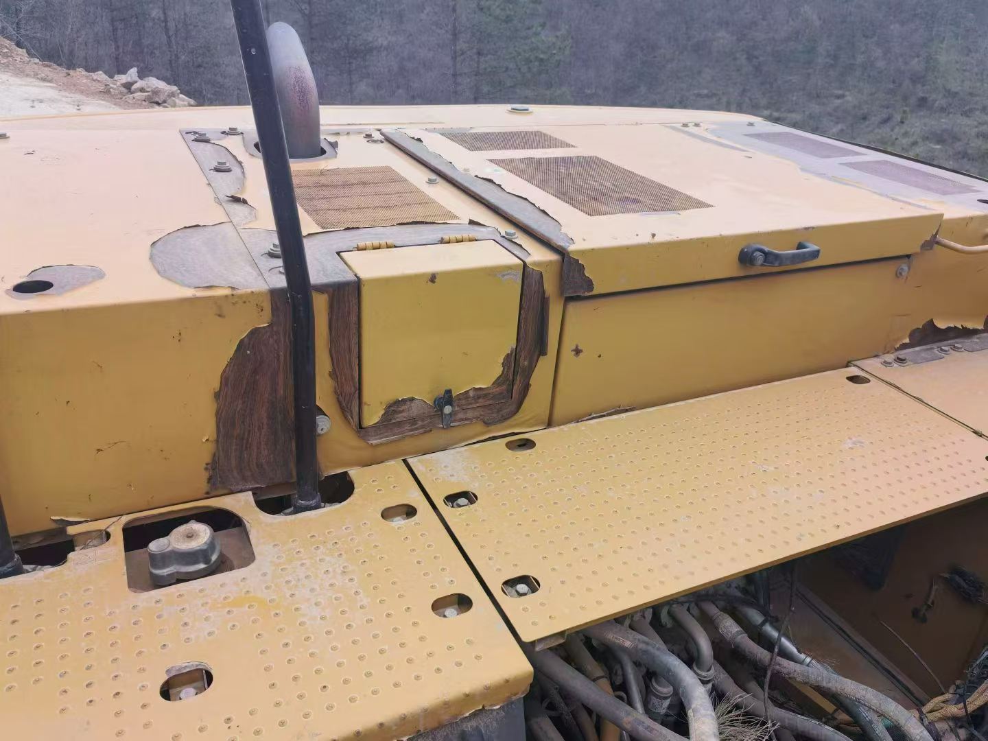 Buy Caterpillar 320A Used Excavator / 9 Buy Caterpillar 320A Used Excavator / 9