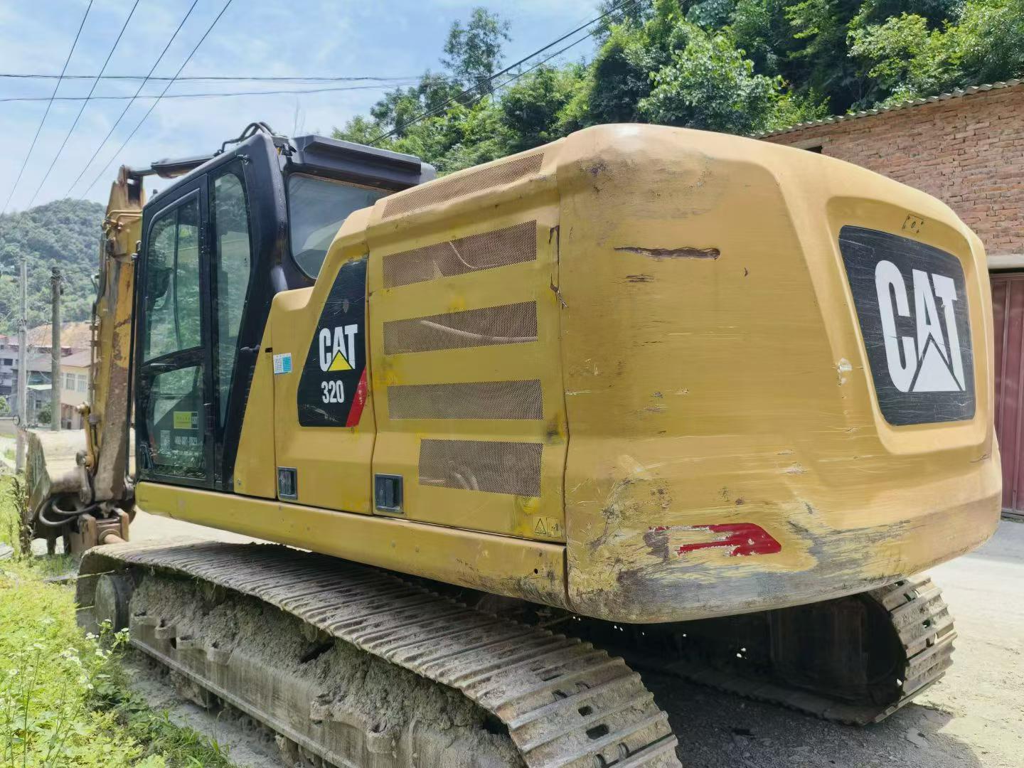 Buy Caterpillar 320A Used Excavator / 1