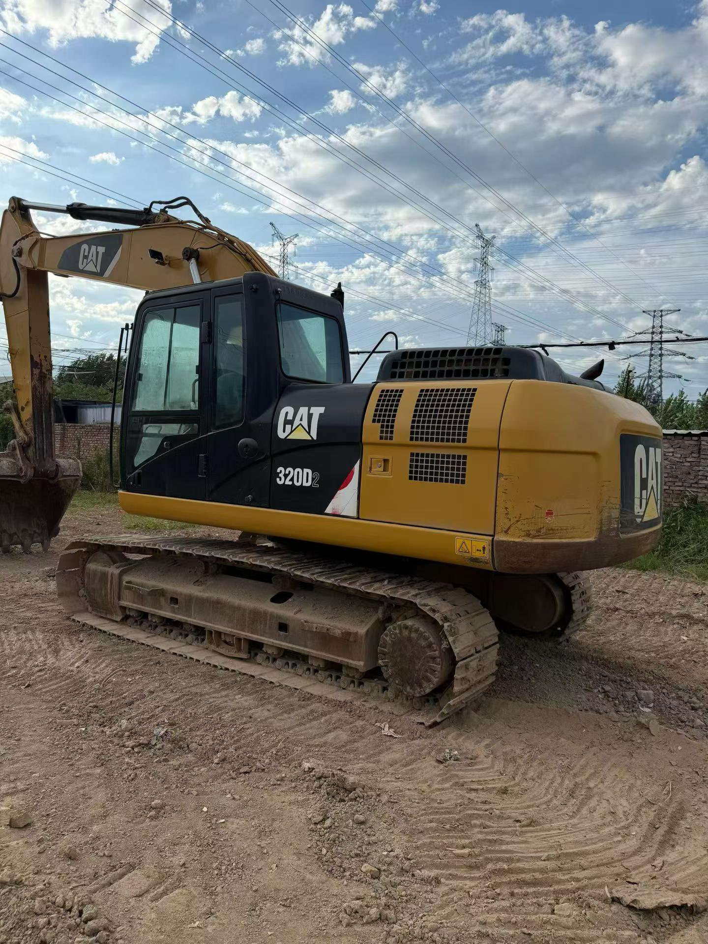 Buy Caterpillar 320D Used Excavator / 7 Buy Caterpillar 320D Used Excavator / 7