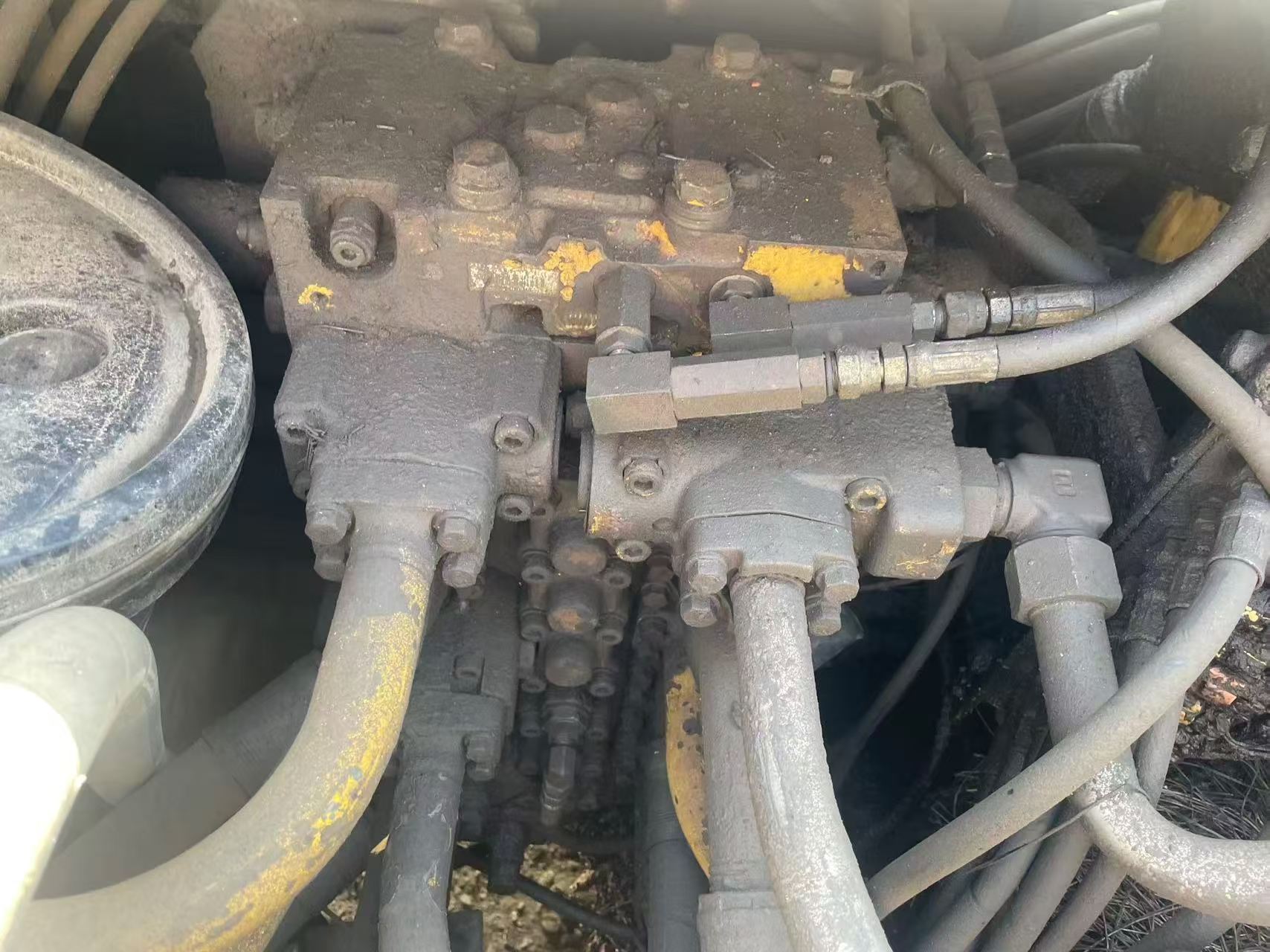 Compre Escavadeira Komatsu PC300-7 Usada / 5 Compre Escavadeira Komatsu PC300-7 Usada / 5