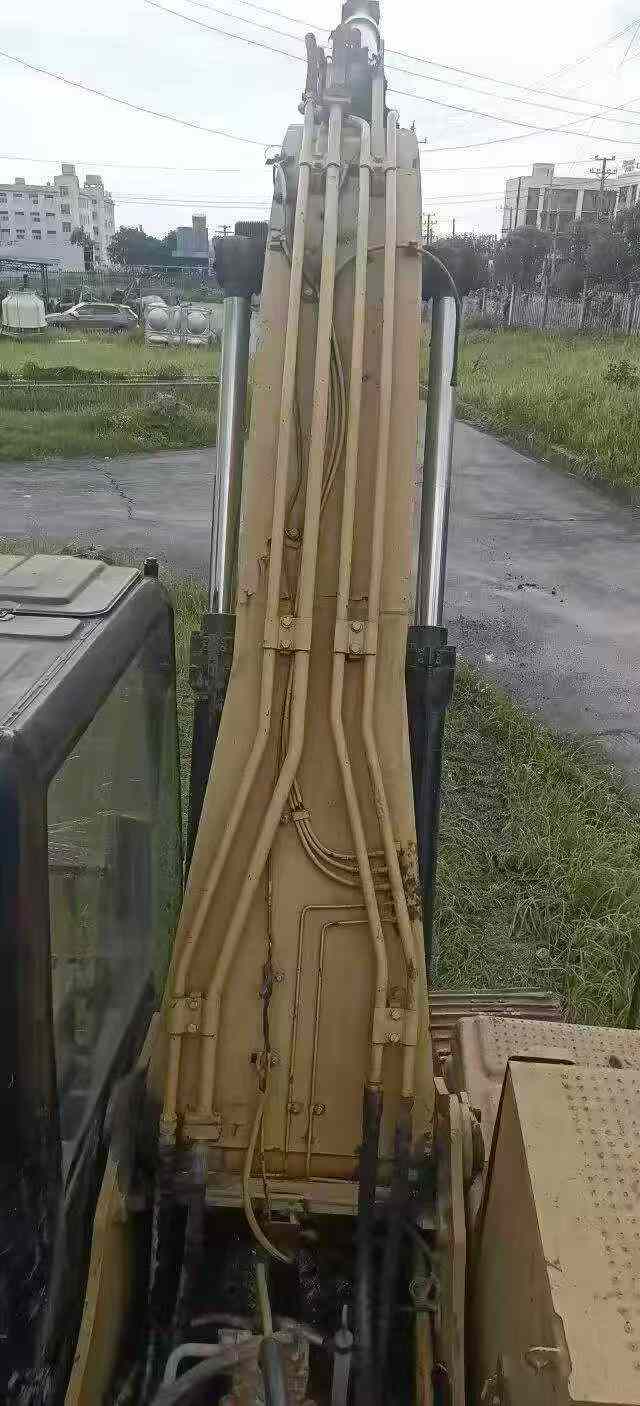 Buy Caterpillar 320D Used Excavator / 4 Buy Caterpillar 320D Used Excavator / 4