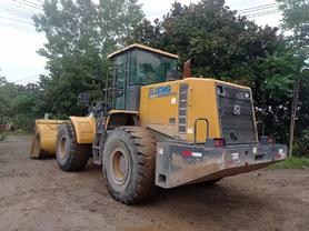 Buy XCMG LW550HV Used Loader / 2 Buy XCMG LW550HV Used Loader / 2