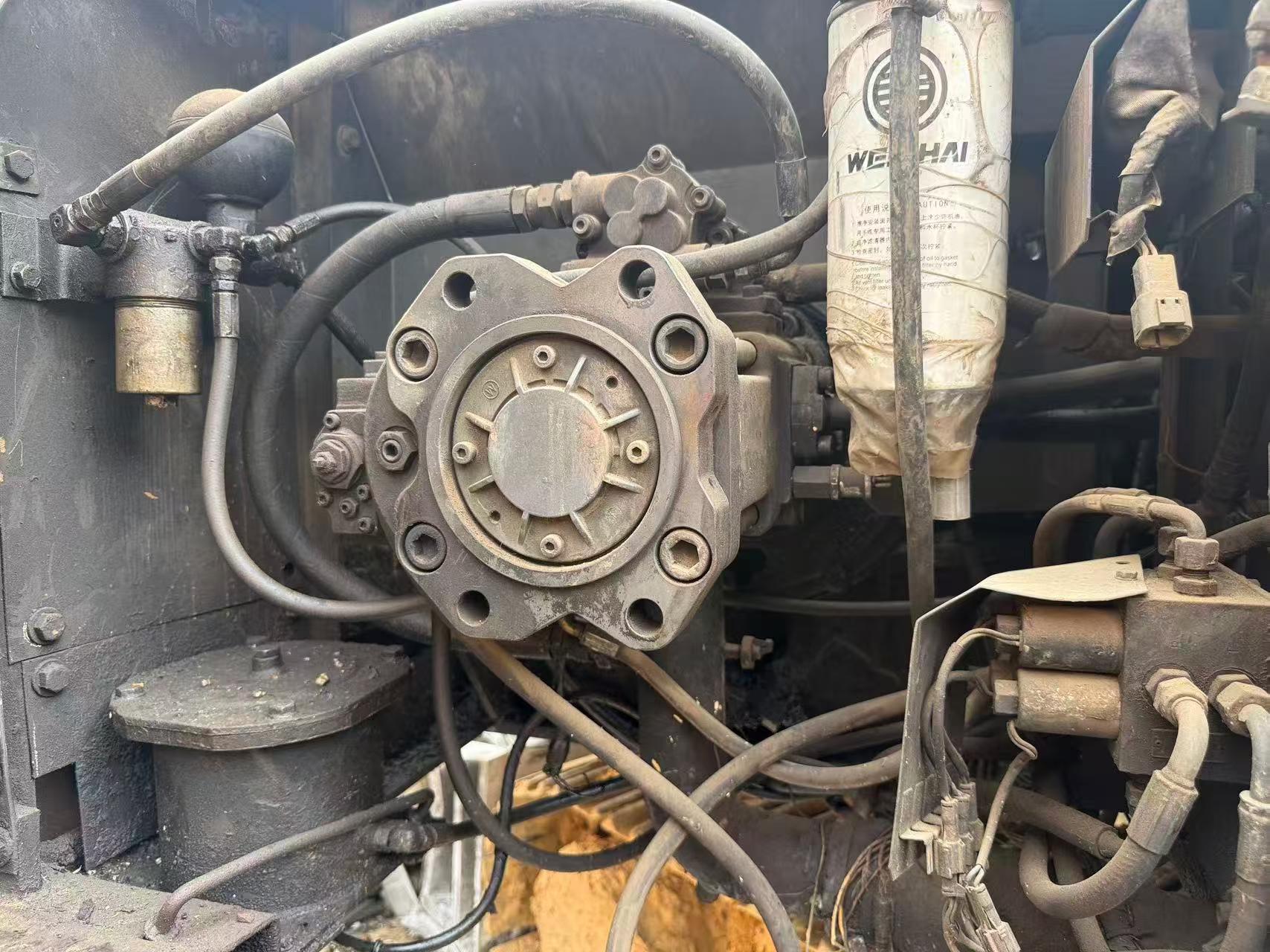 Buy Sumitomo SH200-3 Used Excavator / 4