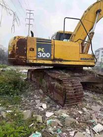 Compre Escavadeira Komatsu PC270-7 Usada / 3 Compre Escavadeira Komatsu PC270-7 Usada / 3