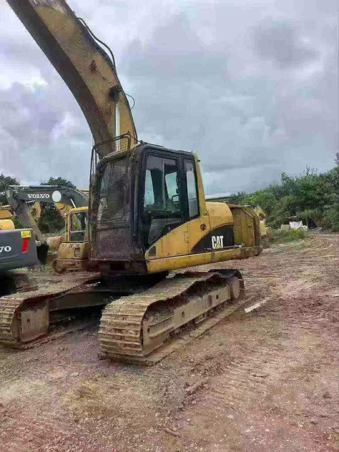 Buy Caterpillar 320C Used Excavator / 5 Buy Caterpillar 320C Used Excavator / 5