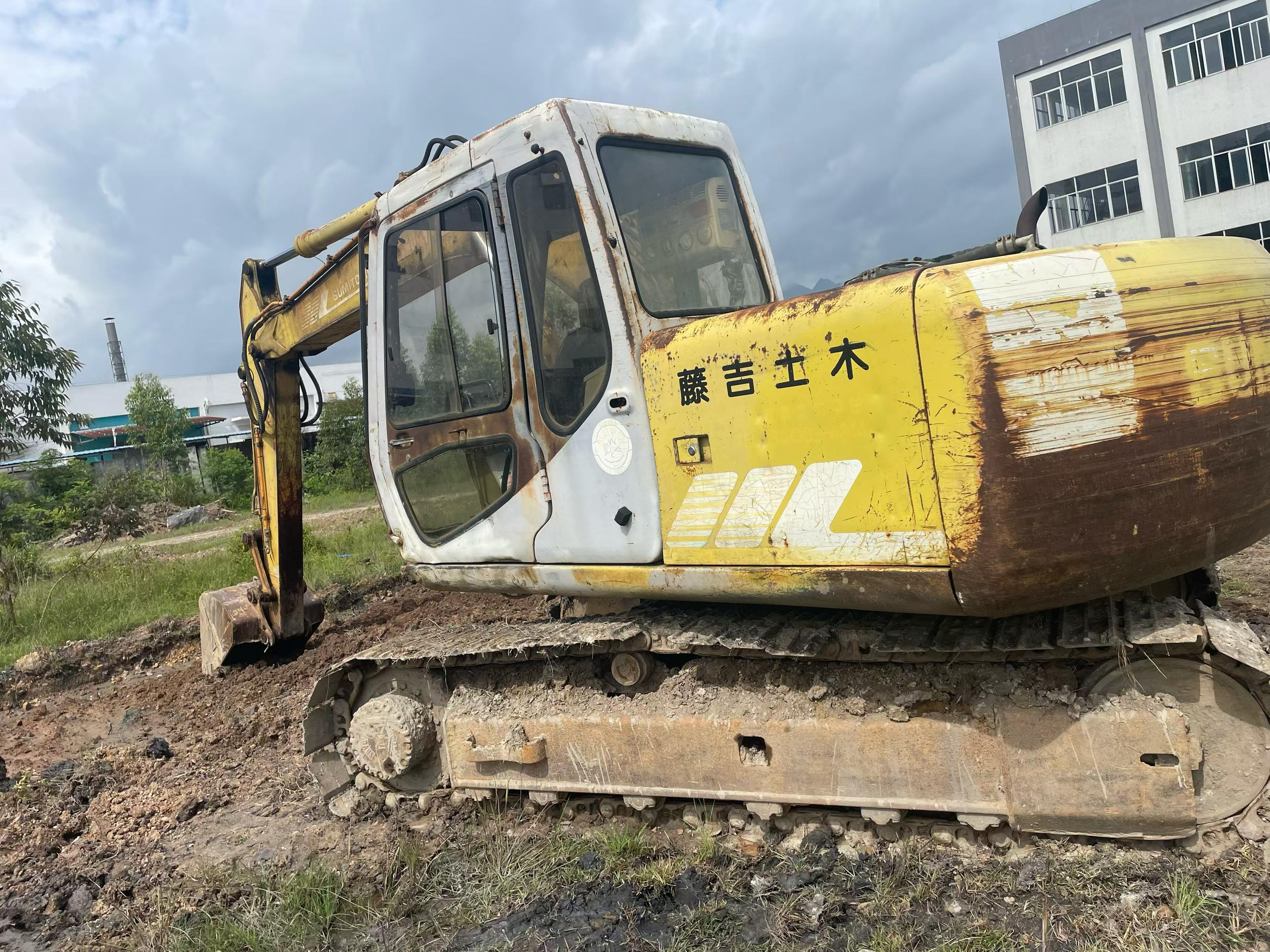 شراء Sumitomo SH120A2 مستعمل حفارة
