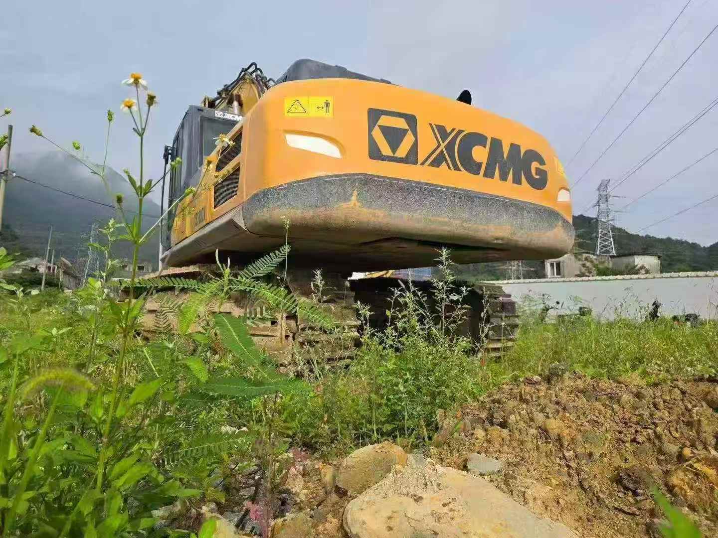 Buy XCMG Used Excavator / 2 Buy XCMG Used Excavator / 2