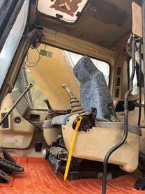 Buy Caterpillar 320BL Used Excavator / 5 Buy Caterpillar 320BL Used Excavator / 5