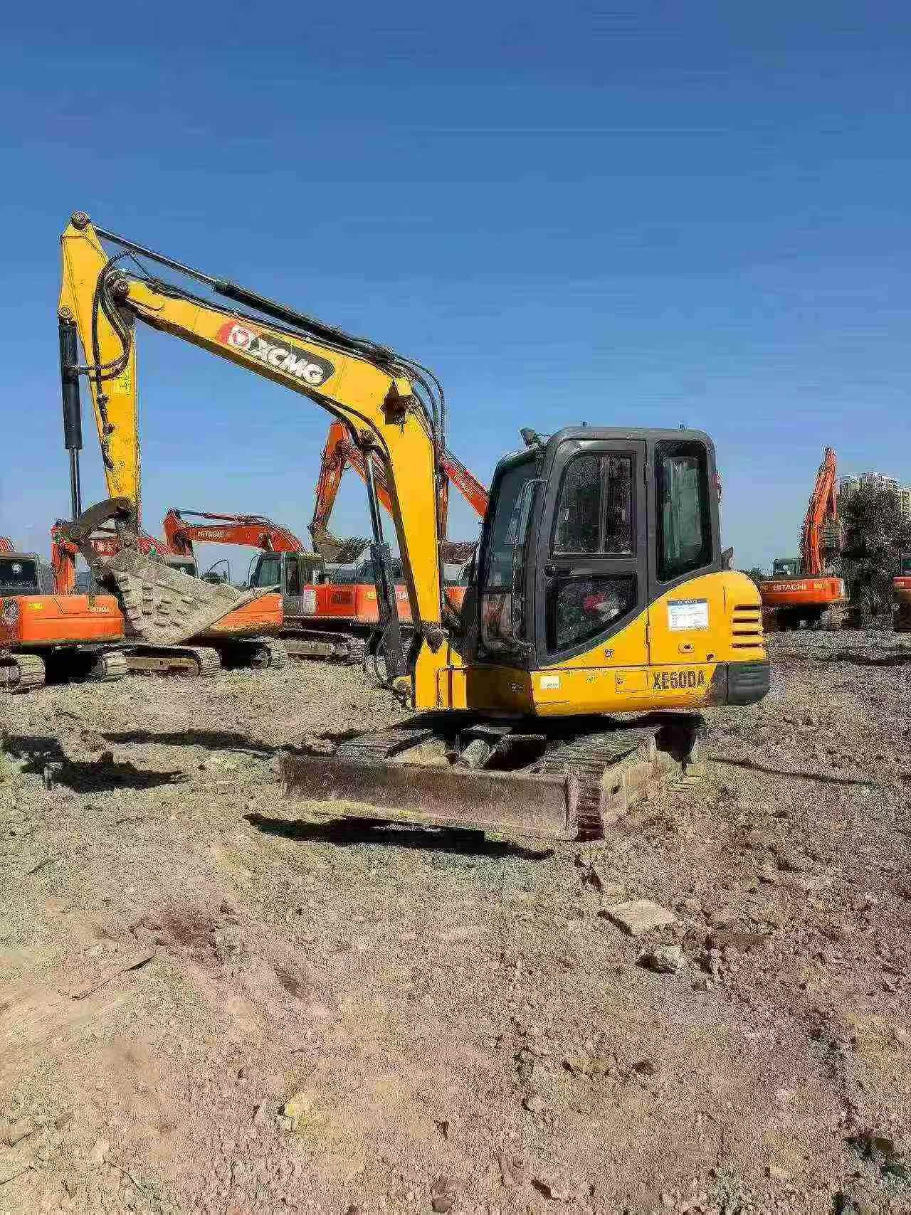 Buy XCMG LW60G Used Loader / 3 Buy XCMG LW60G Used Loader / 3