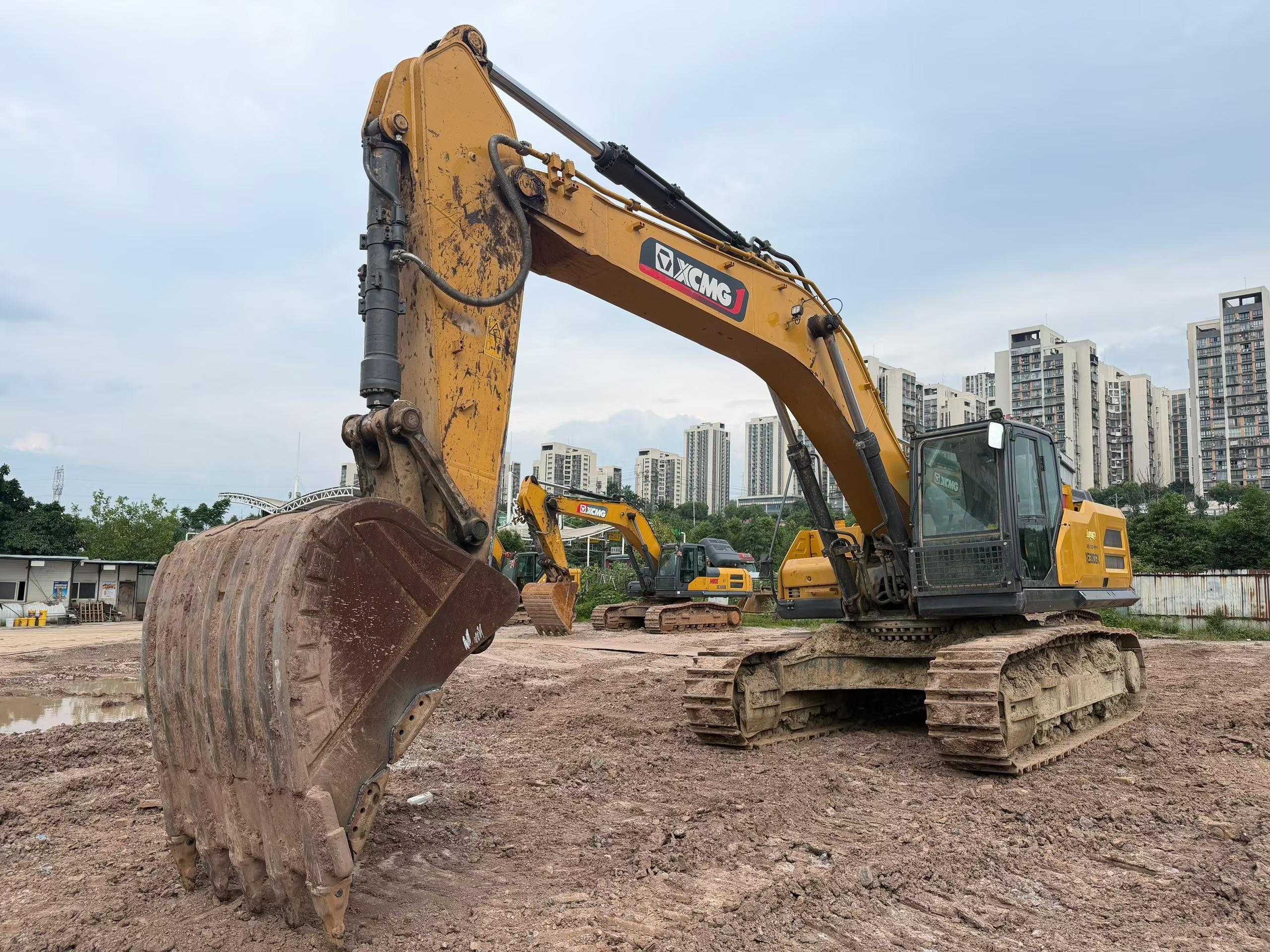 Buy XCMG Used Excavator / 1
