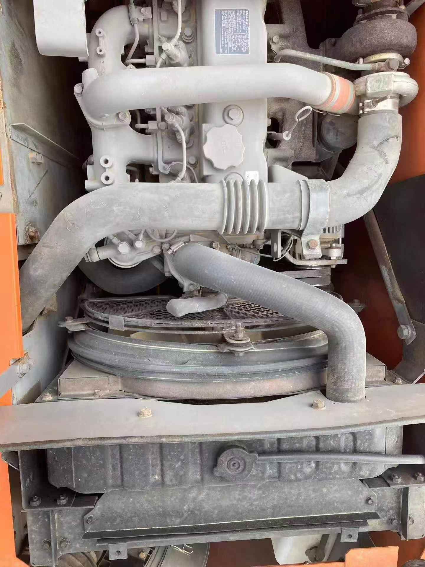 Купить Подержанный Экскаватор Hitachi ZX110 / 4 Купить Подержанный Экскаватор Hitachi ZX110 / 4
