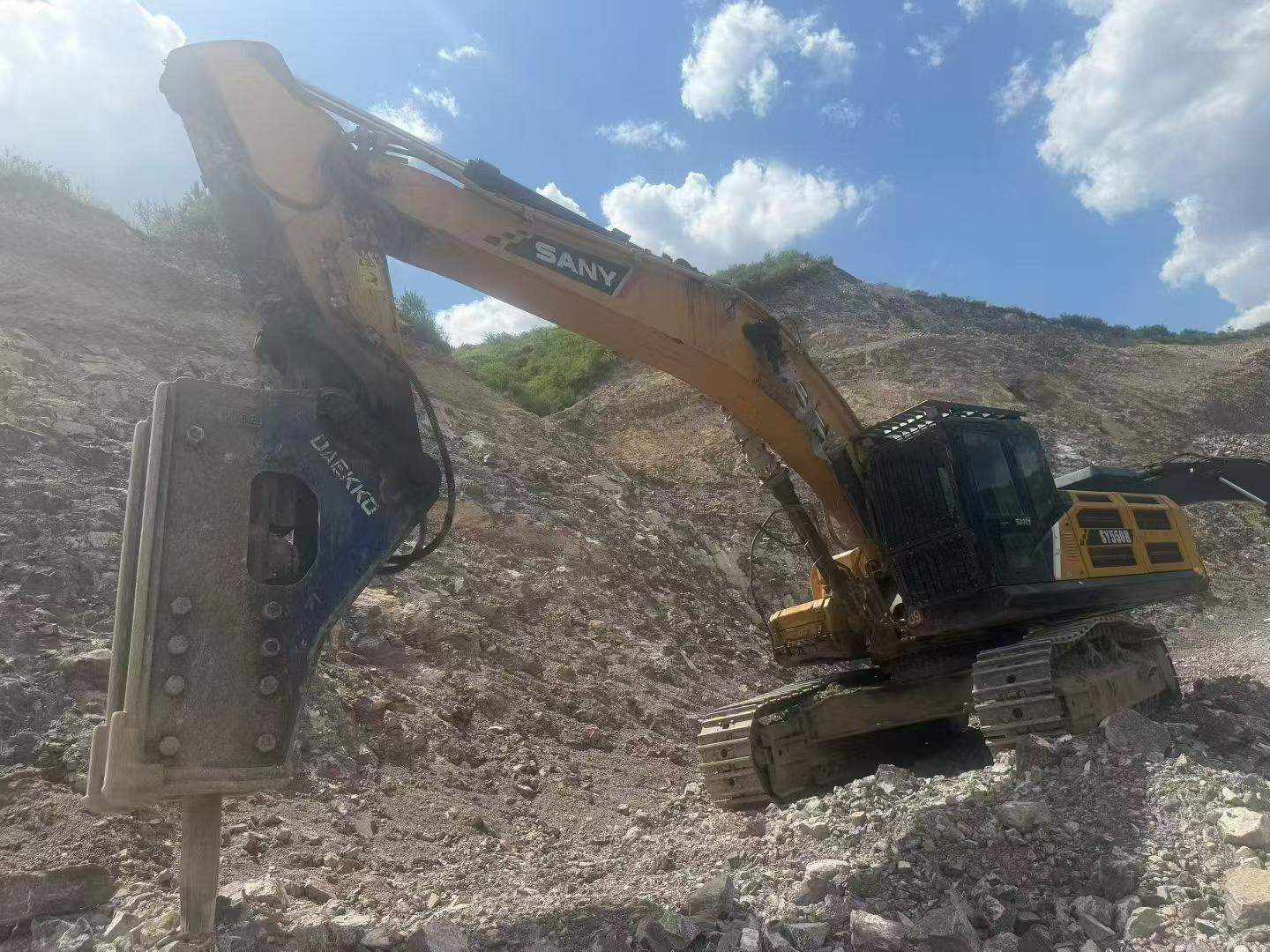 Buy Sany SY550H Used Excavator / 1