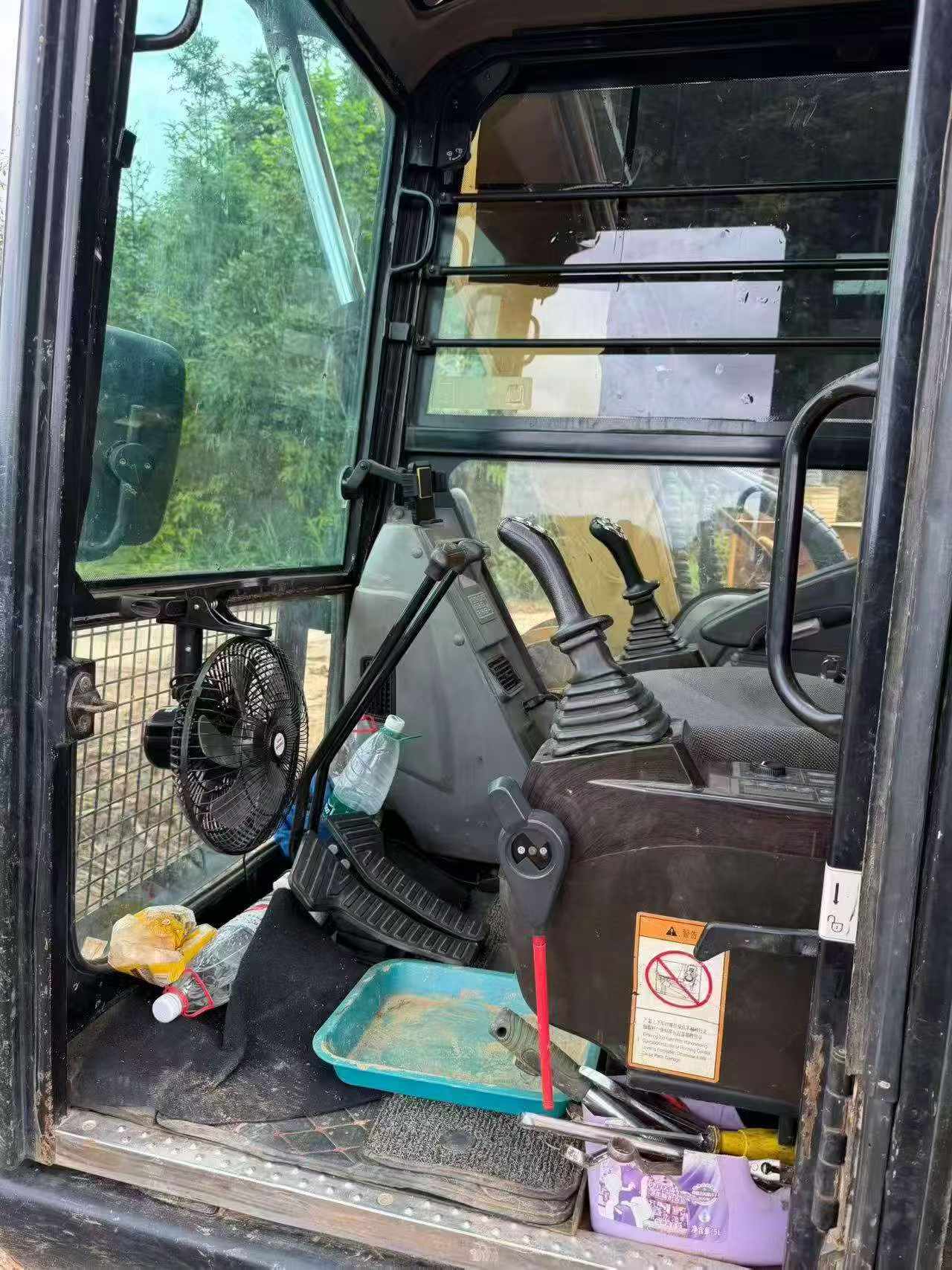 Buy Sany SY95C Used Excavator / 4 Buy Sany SY95C Used Excavator / 4