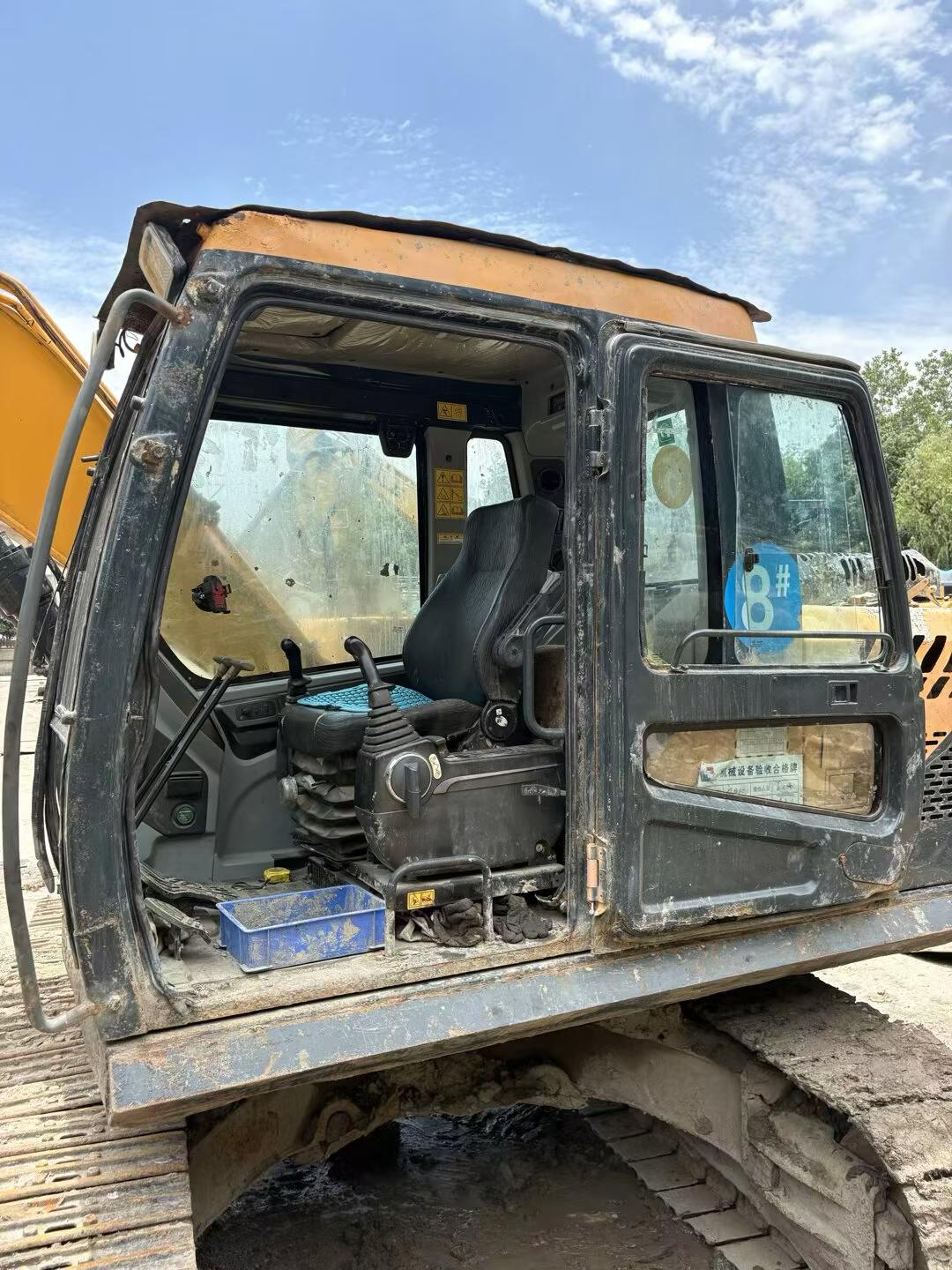 Buy Hyundai 110LVS Used Excavator / 8 Buy Hyundai 110LVS Used Excavator / 8