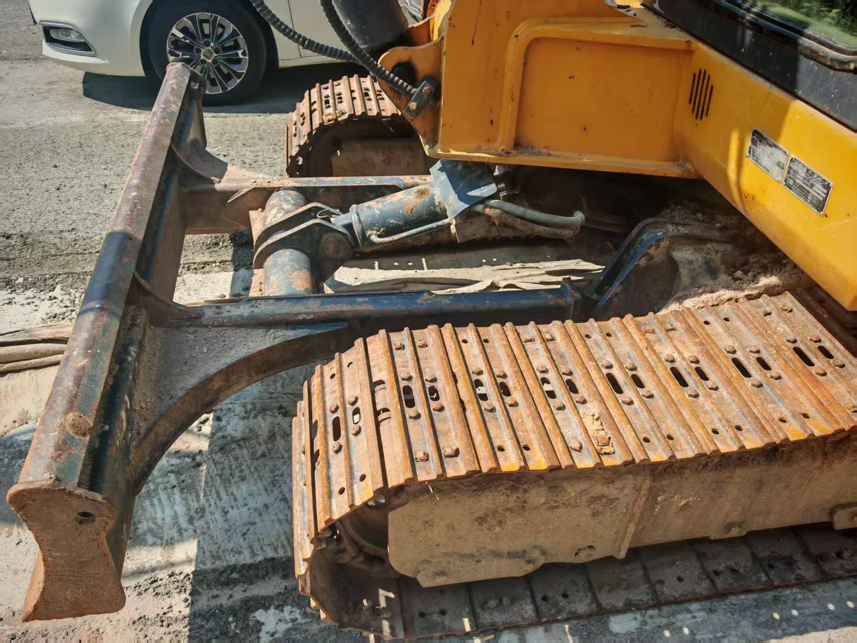 Buy XCMG Used Excavator / 4 Buy XCMG Used Excavator / 4