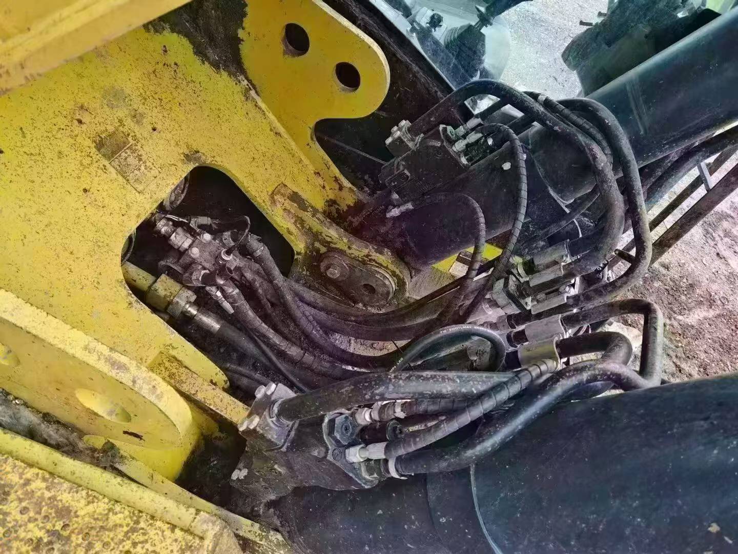 Buy Caterpillar 349E Used Excavator / 2 Buy Caterpillar 349E Used Excavator / 2