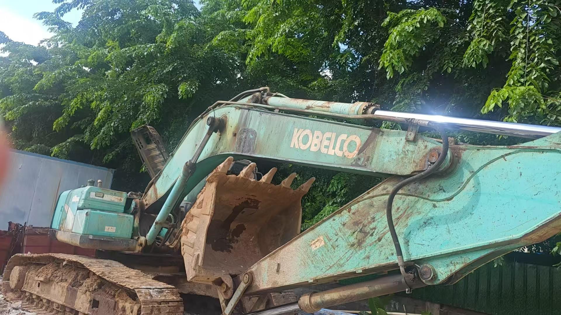 Buy Kobelco SK210 Used Excavator / 4