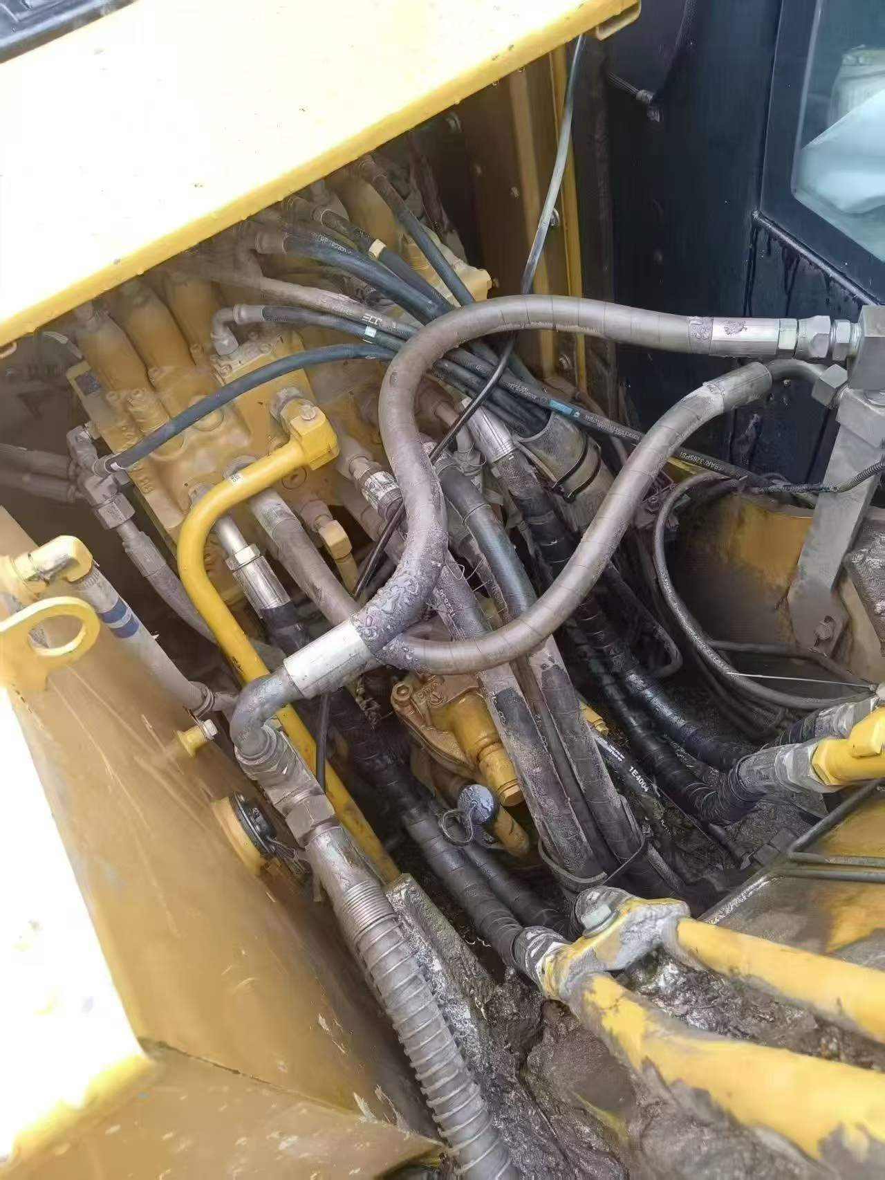 Buy Caterpillar 313D Used Excavator / 6 Buy Caterpillar 313D Used Excavator / 6