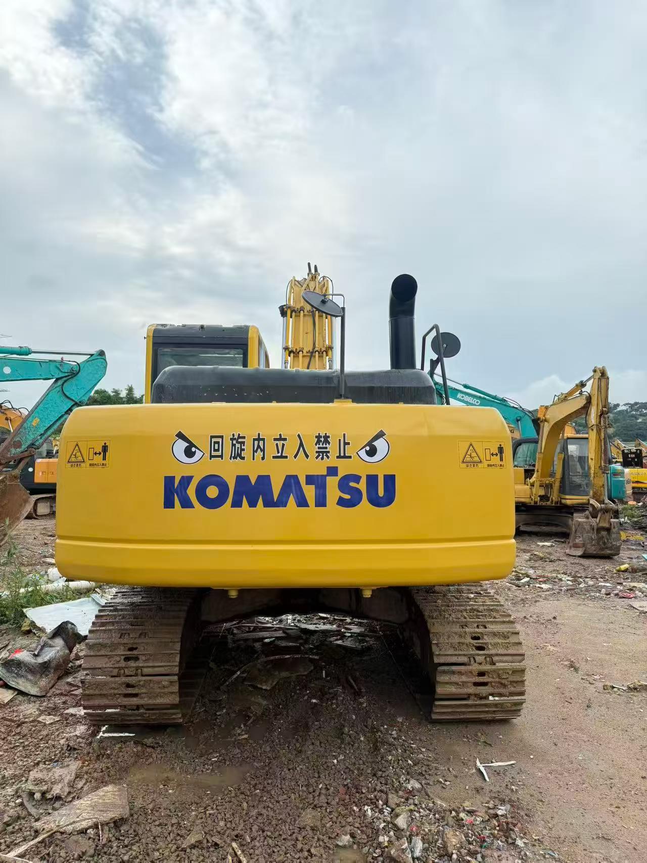 Buy Komatsu PC200-8 Used Excavator / 9