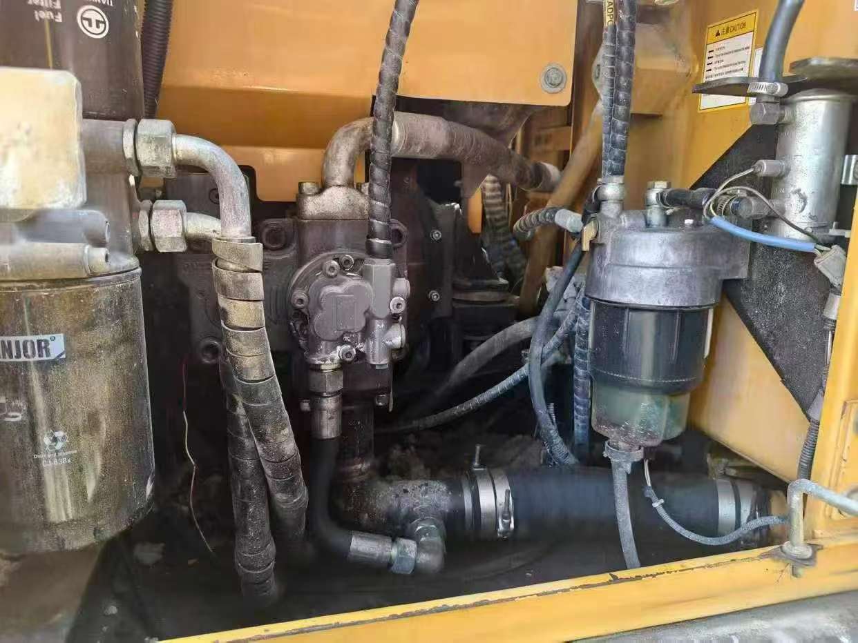 Buy Sany SY125C Used Excavator / 9 Buy Sany SY125C Used Excavator / 9