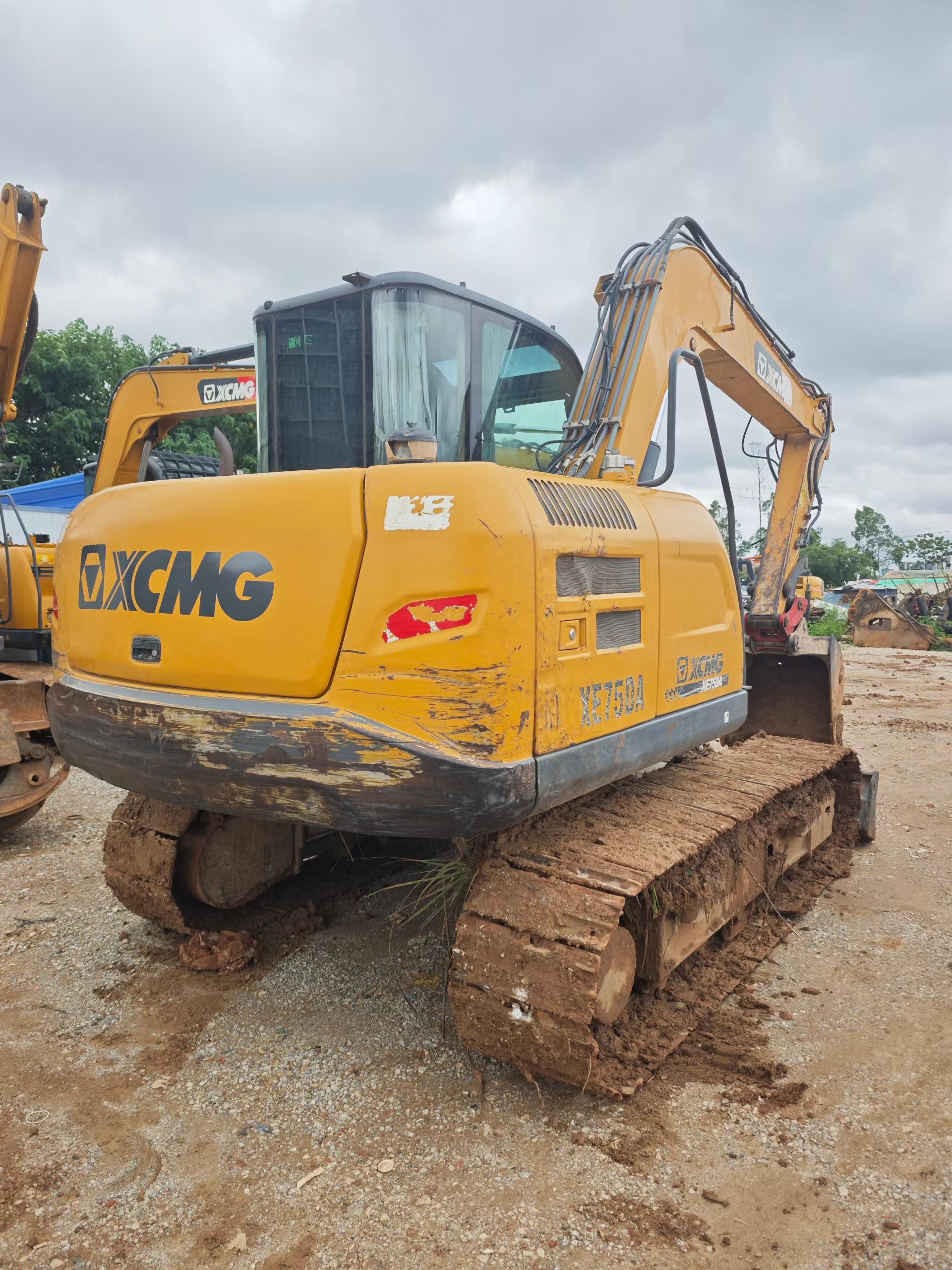 Buy XCMG Used Excavator / 5 Buy XCMG Used Excavator / 5