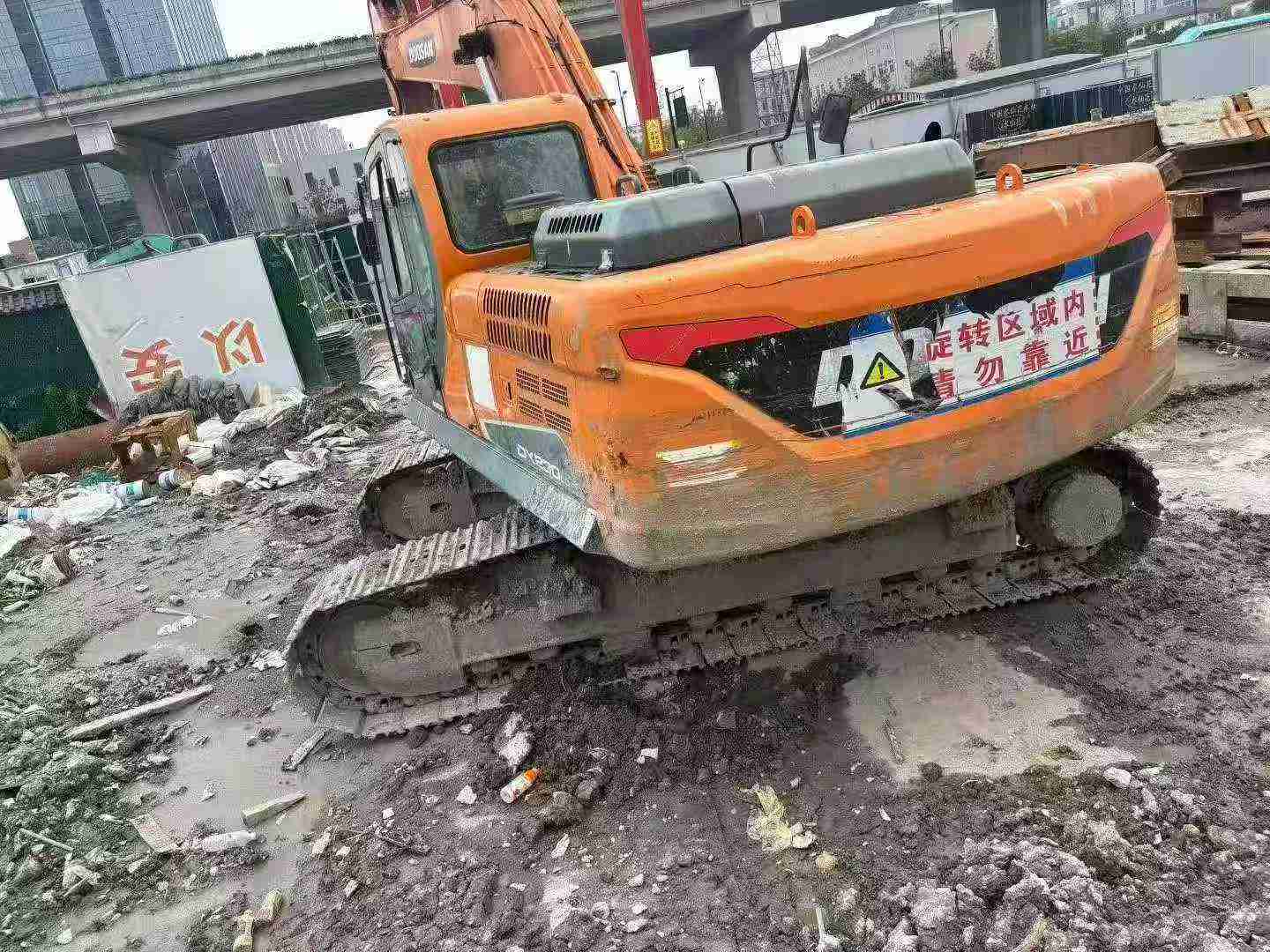 Buy Doosan DX230-9CN Used Excavator / 2