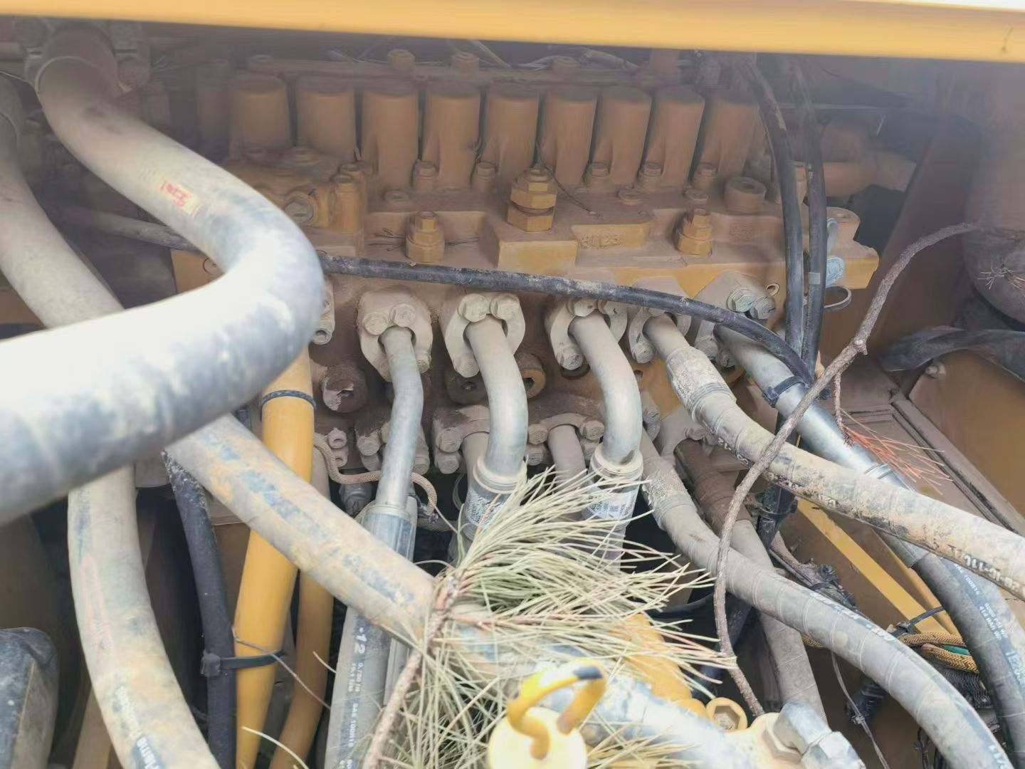 Buy Caterpillar 320A Used Excavator / 6 Buy Caterpillar 320A Used Excavator / 6
