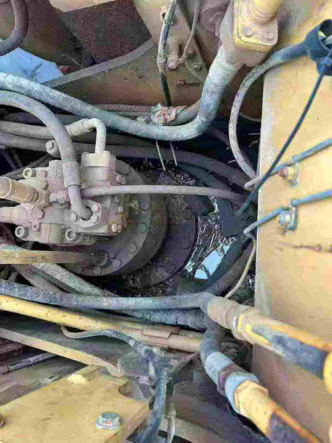 Buy Caterpillar 320D Used Excavator / 8 Buy Caterpillar 320D Used Excavator / 8