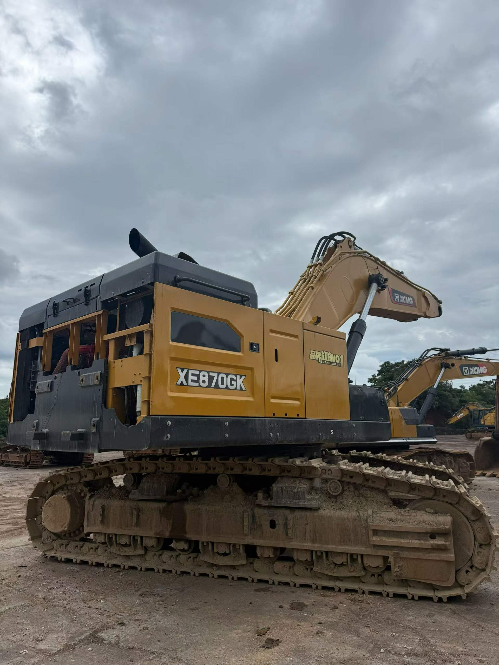 Buy XCMG Used Excavator / 2 Buy XCMG Used Excavator / 2