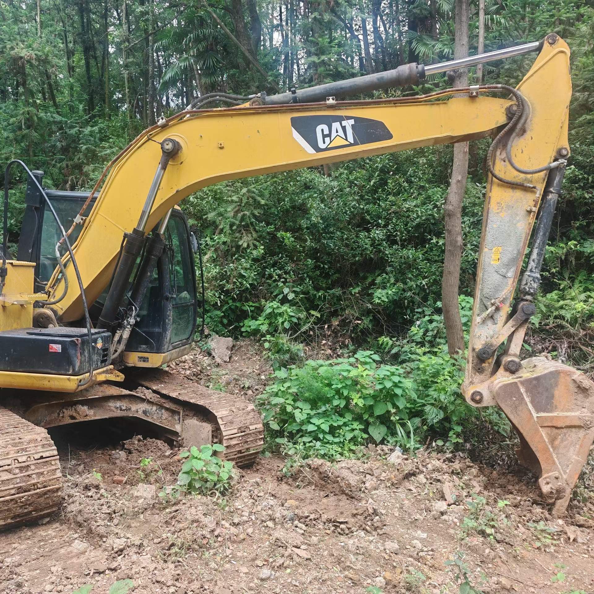 Buy Caterpillar 313D Used Excavator / 9 Buy Caterpillar 313D Used Excavator / 9