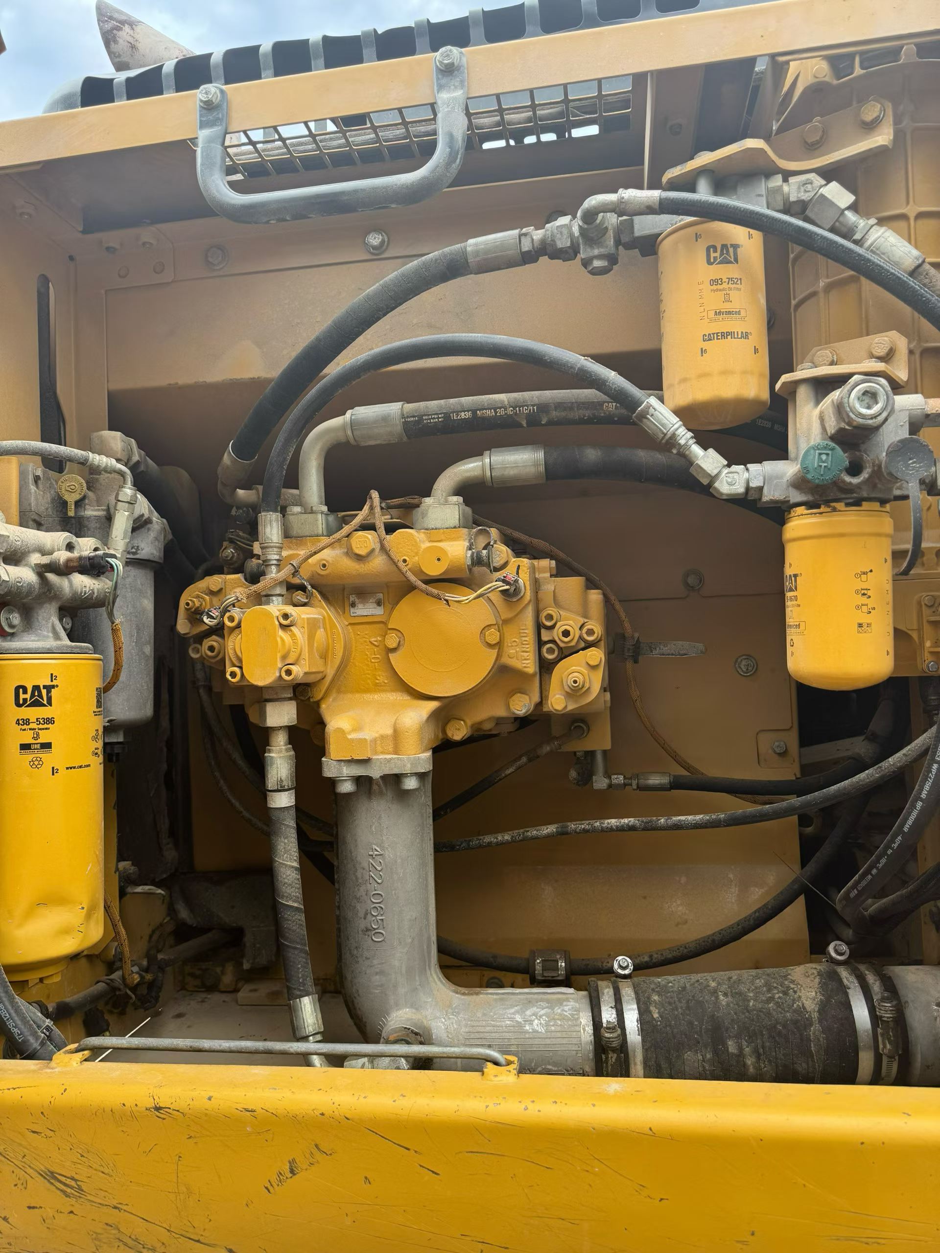 Buy Caterpillar 330B Used Excavator / 5