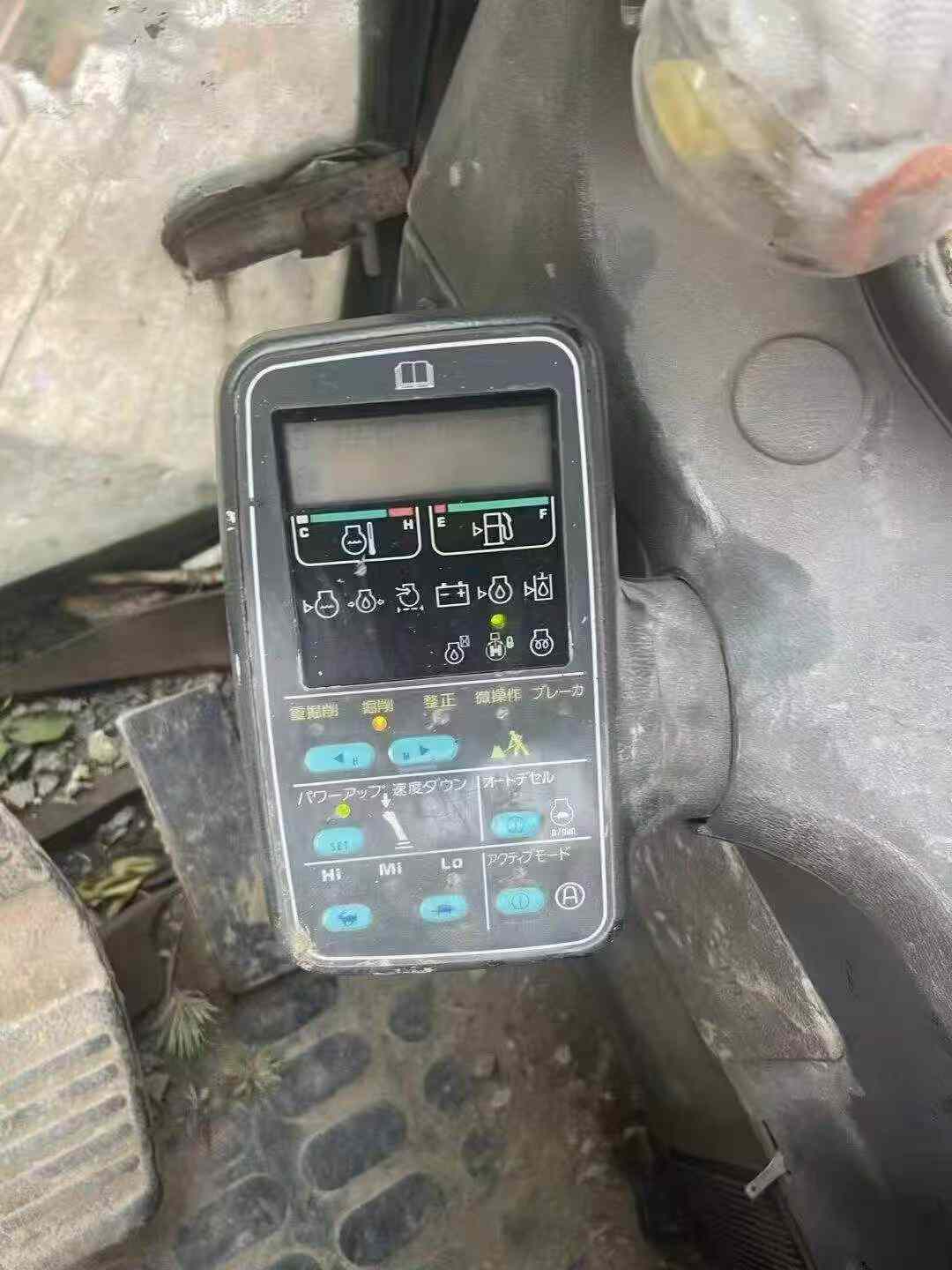 Buy Komatsu PC200 Used Excavator / 2 Buy Komatsu PC200 Used Excavator / 2