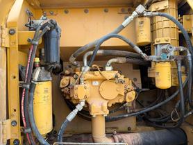 Buy Caterpillar 320D Used Excavator / 4 Buy Caterpillar 320D Used Excavator / 4