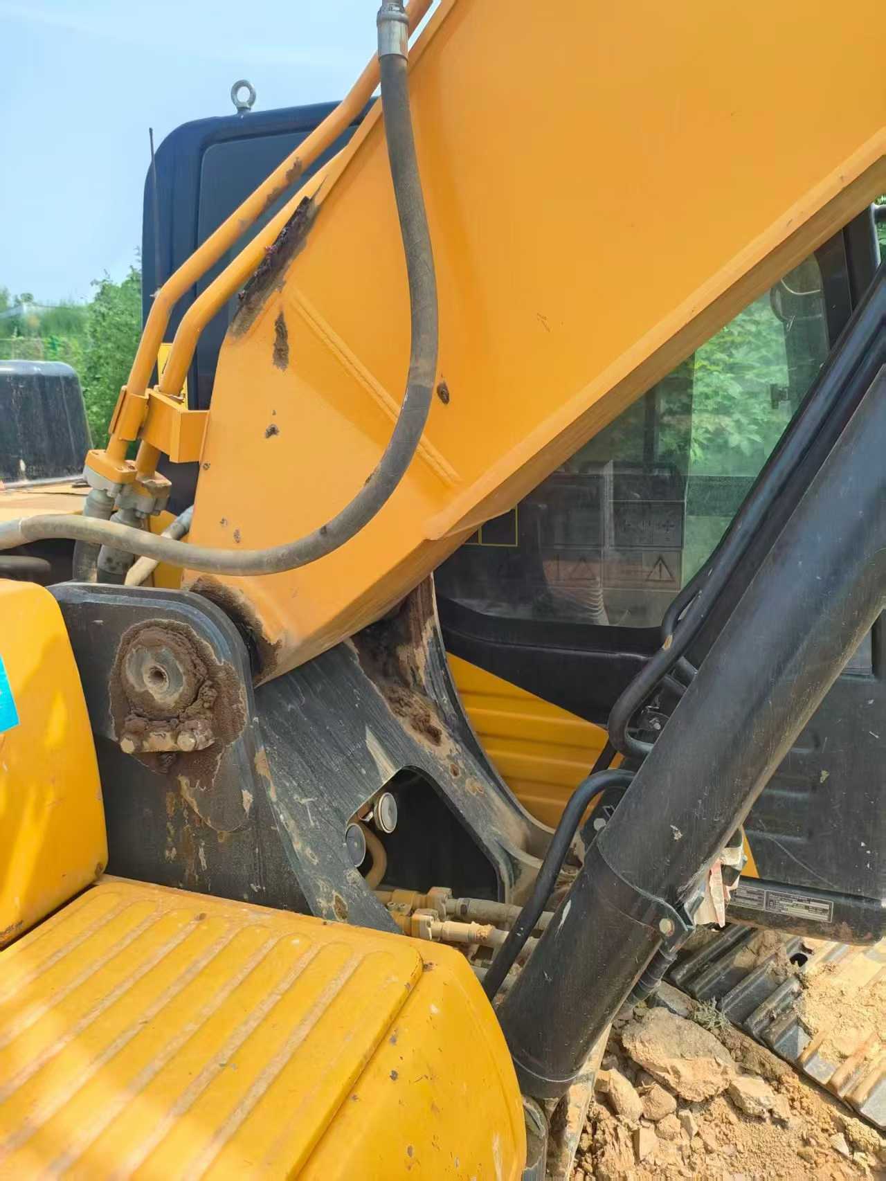 Buy Sany SY200C Used Excavator / 7 Buy Sany SY200C Used Excavator / 7