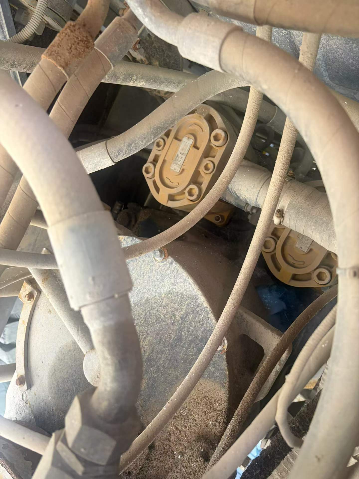 Buy XCMG Used Loader / 4 Buy XCMG Used Loader / 4