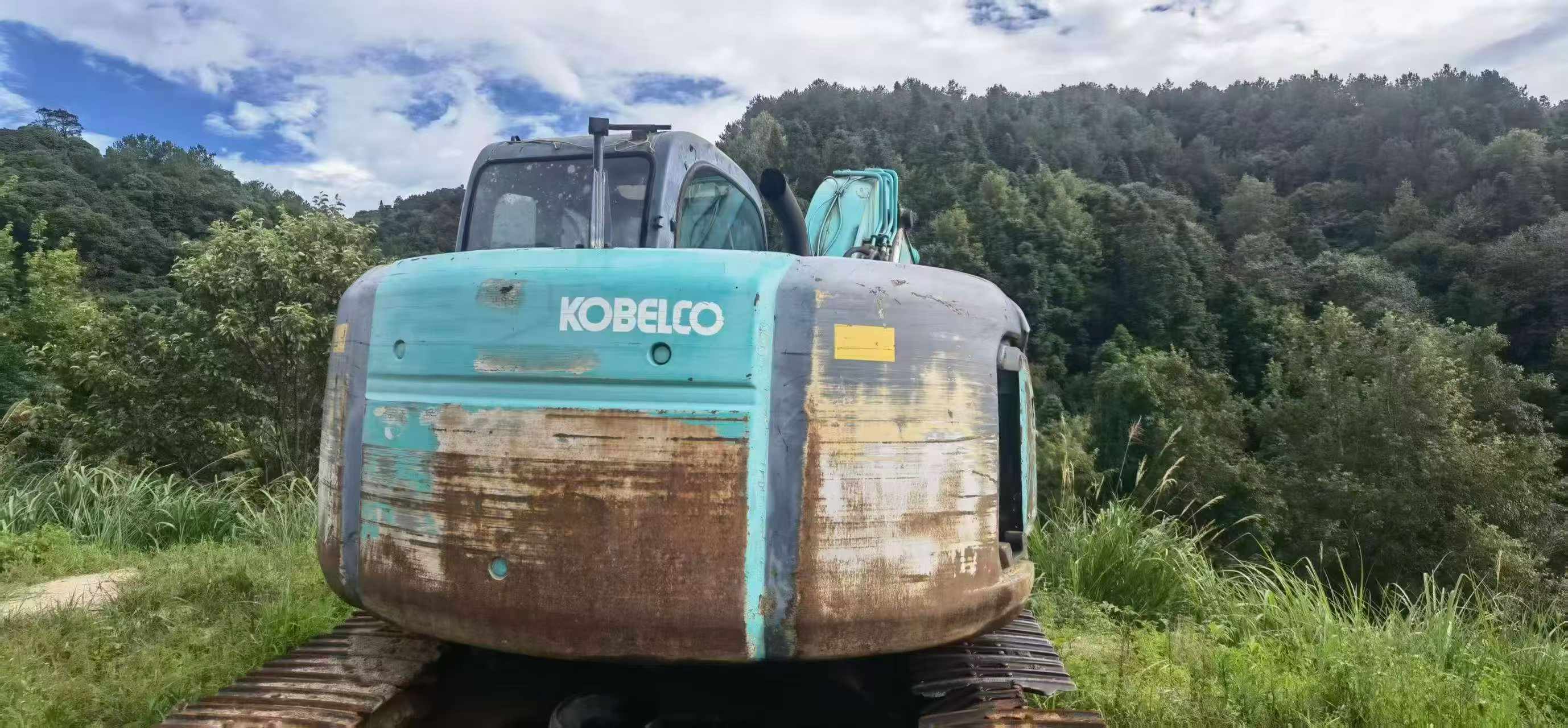 Buy Kobelco SK135 Used Excavator / 2 Buy Kobelco SK135 Used Excavator / 2