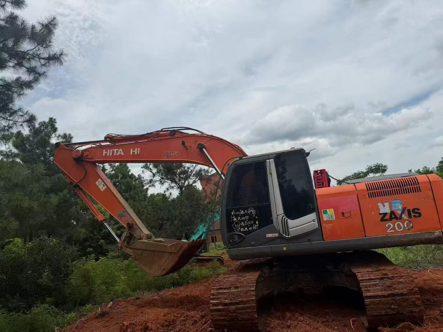 Buy Hitachi EX200 Used Excavator Buy Hitachi EX200 Used Excavator