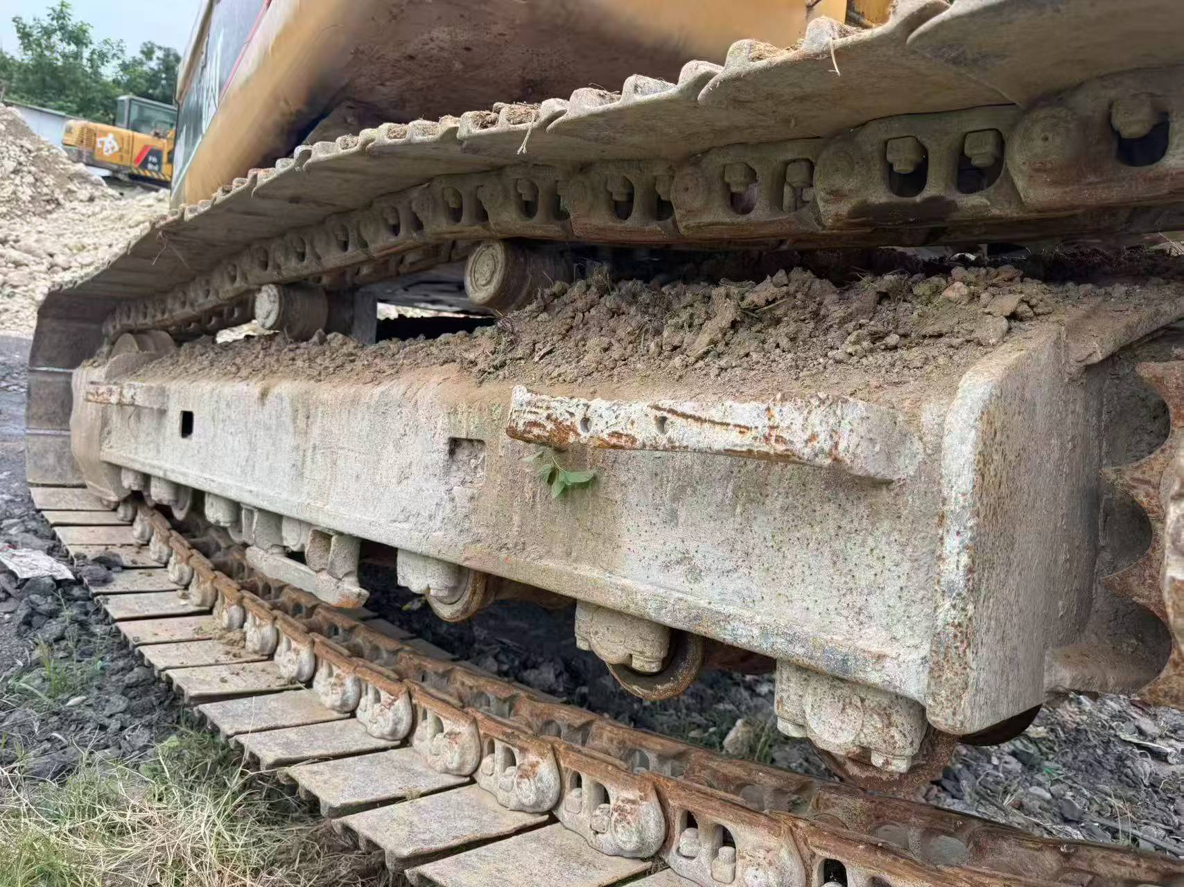 Buy Caterpillar 320D Used Excavator / 4 Buy Caterpillar 320D Used Excavator / 4