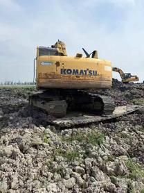 Buy Komatsu PC200 Used Excavator / 3 Buy Komatsu PC200 Used Excavator / 3
