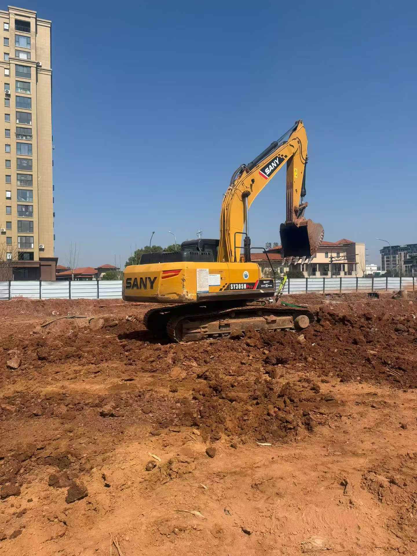 Buy Sany SY245H Used Excavator / 4 Buy Sany SY245H Used Excavator / 4