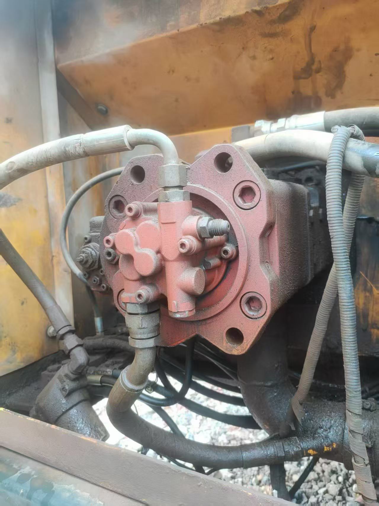 Buy Hyundai R225-7 Used Excavator / 5 Buy Hyundai R225-7 Used Excavator / 5