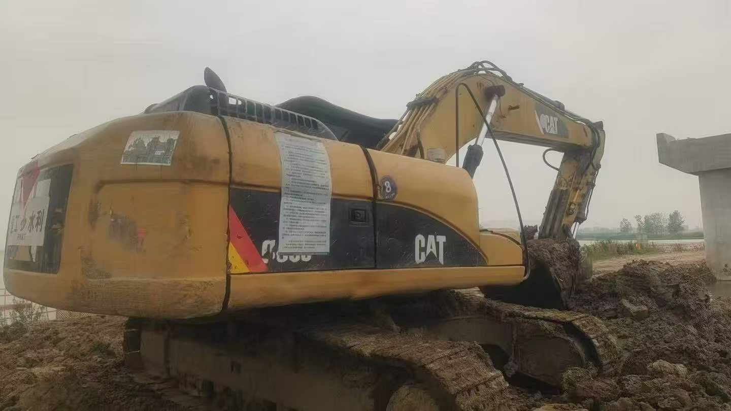 Buy Caterpillar 329D Used Excavator / 2 Buy Caterpillar 329D Used Excavator / 2
