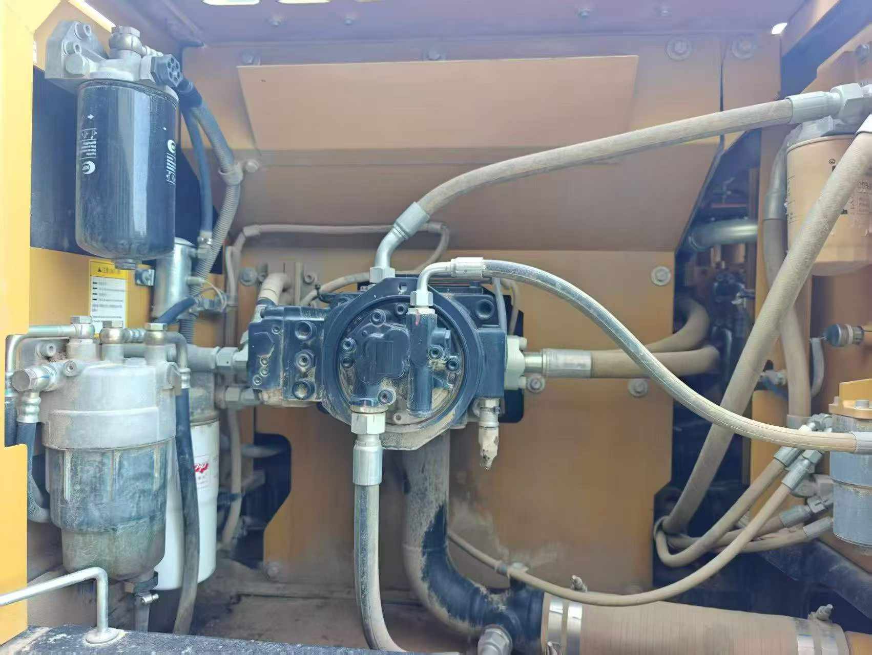 Buy Sany SY225C Used Excavator / 6 Buy Sany SY225C Used Excavator / 6