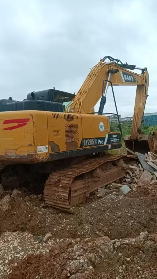 Buy Sany SY200C Used Excavator / 4 Buy Sany SY200C Used Excavator / 4