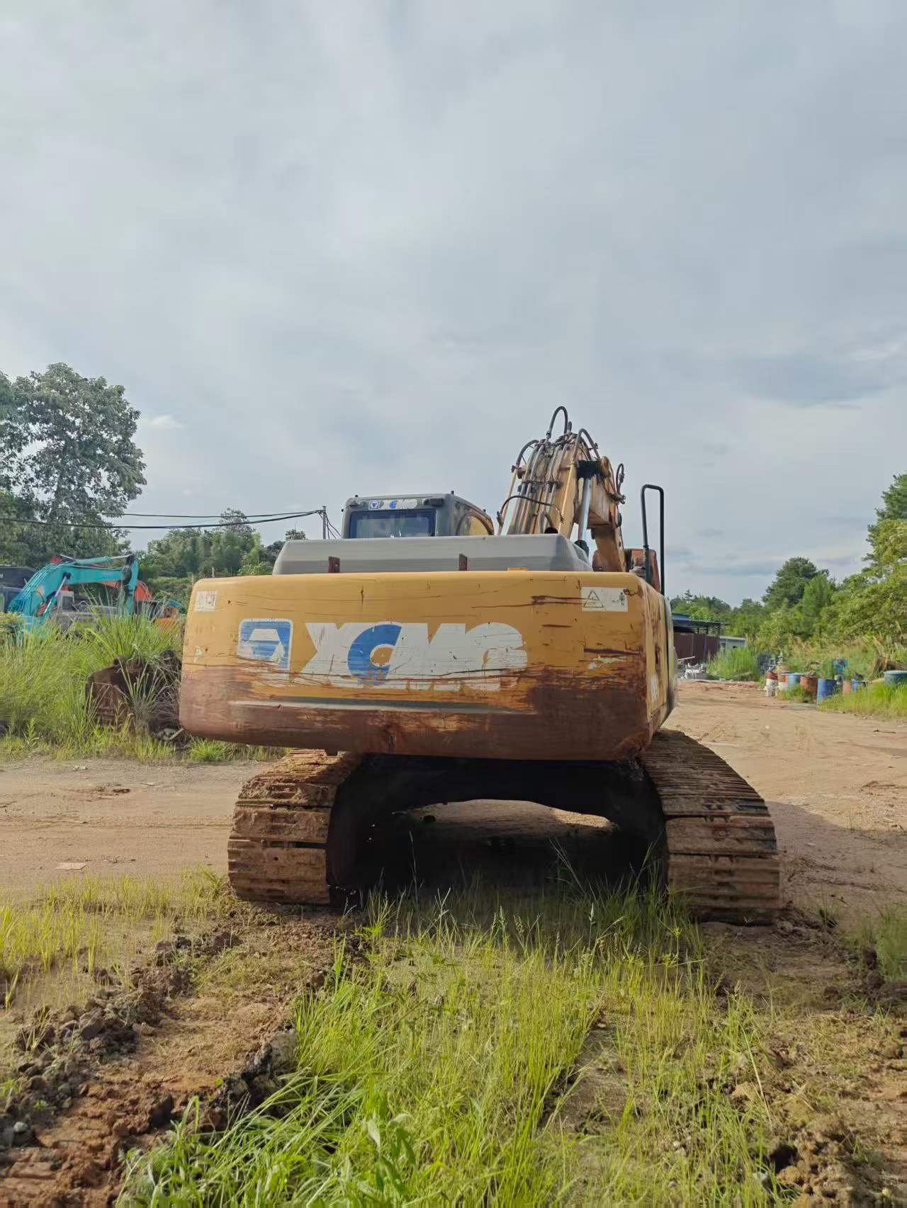 Buy XCMG Used Excavator / 2 Buy XCMG Used Excavator / 2