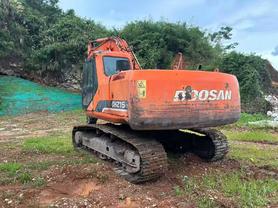 Buy Doosan DH215-7 Used Excavator / 3 Buy Doosan DH215-7 Used Excavator / 3
