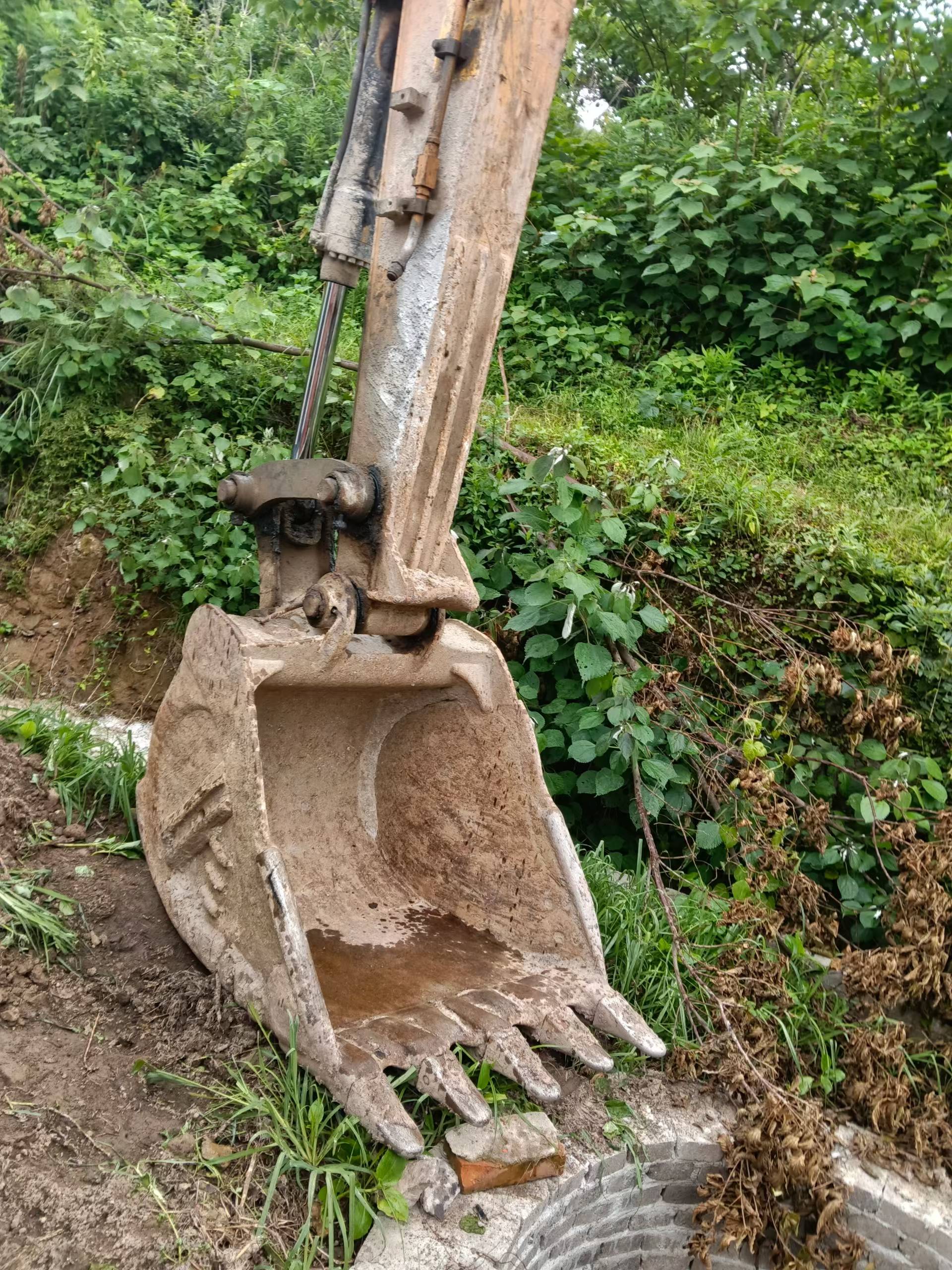 Buy Sany SY115C Used Excavator / 4