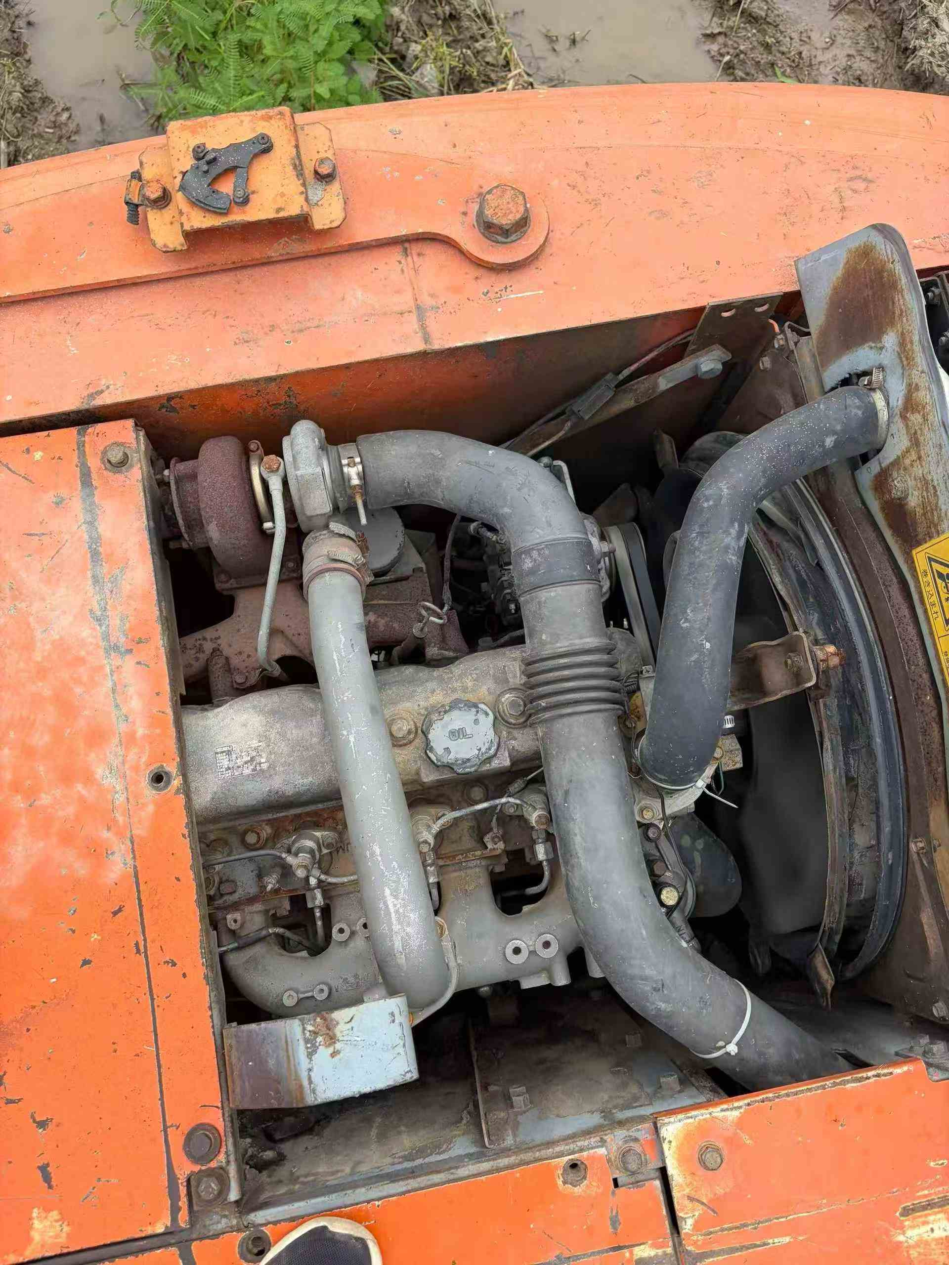 Buy Hitachi EX120-6 Used Excavator / 6 Buy Hitachi EX120-6 Used Excavator / 6