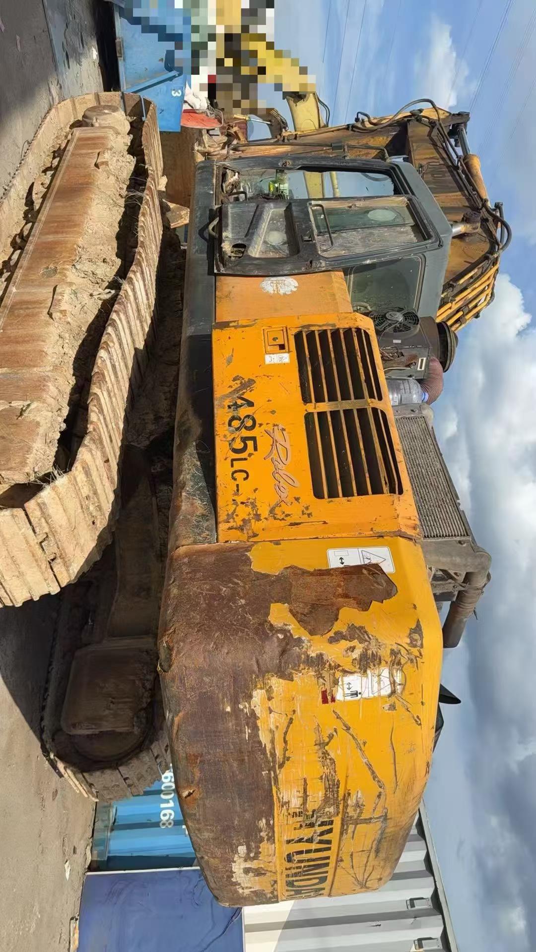 Buy Sumitomo SH200-3 Used Excavator / 6