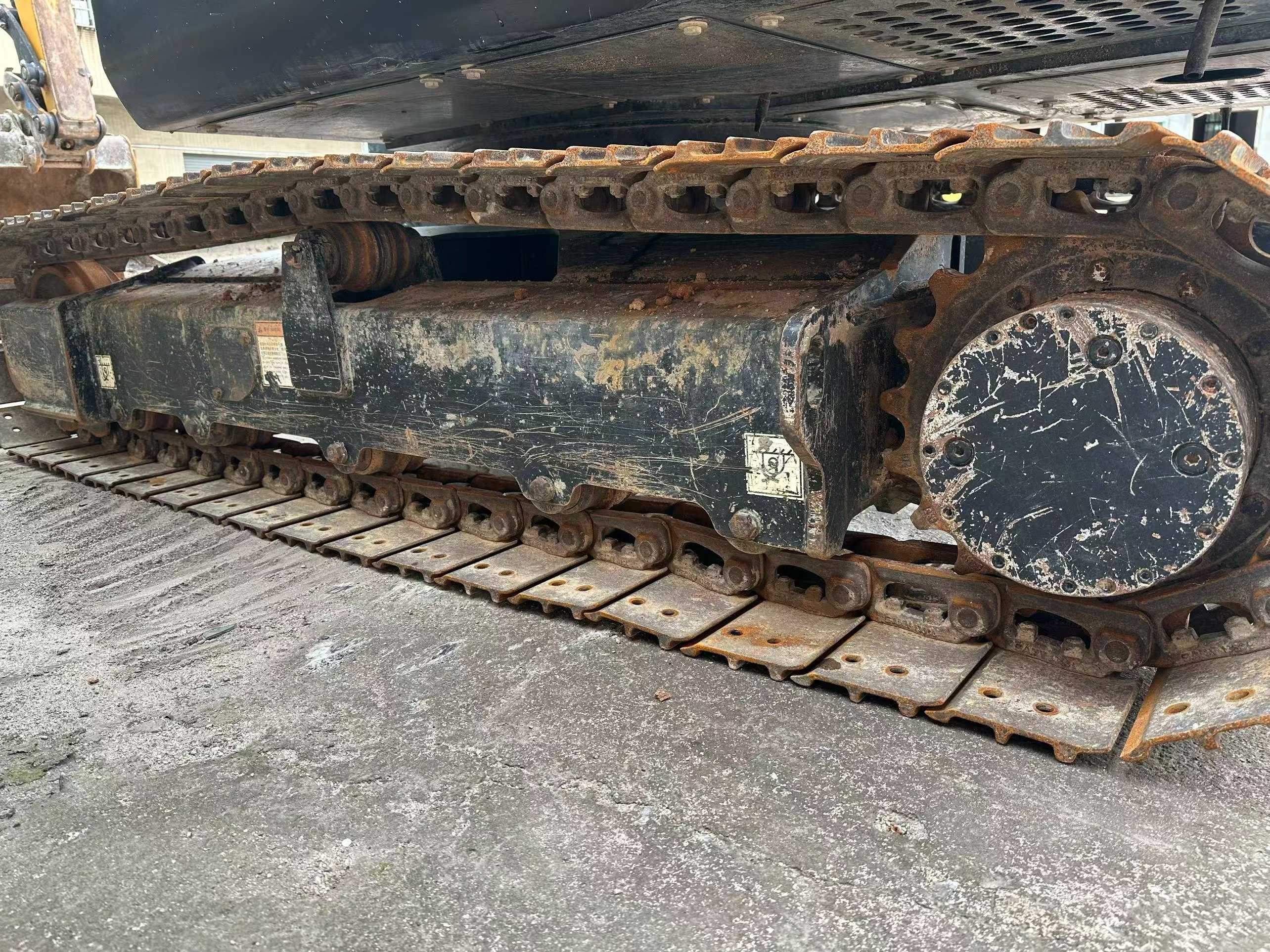 Buy Sany SY60 Used Excavator / 8